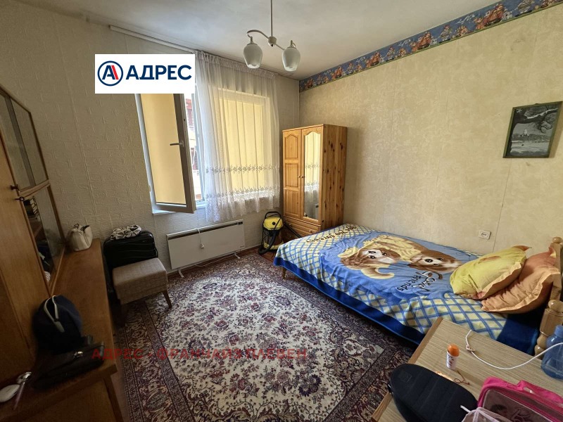 De inchiriat  3+ dormitor Pleven , Șiroc țentâr , 110 mp | 87686781 - imagine [3]