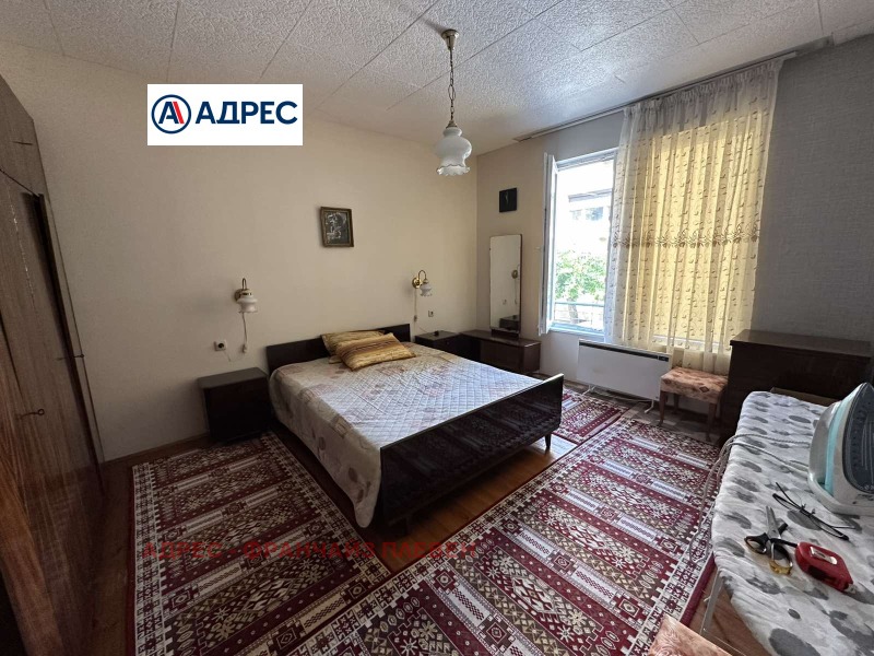 De inchiriat  3+ dormitor Pleven , Șiroc țentâr , 110 mp | 87686781 - imagine [6]