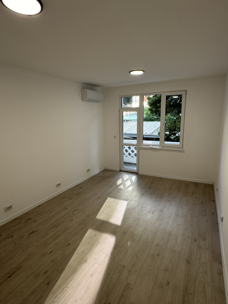 Vuokrattavana  Toimisto Sofia , Tsentar , 74 neliömetriä | 78205797 - kuva [4]