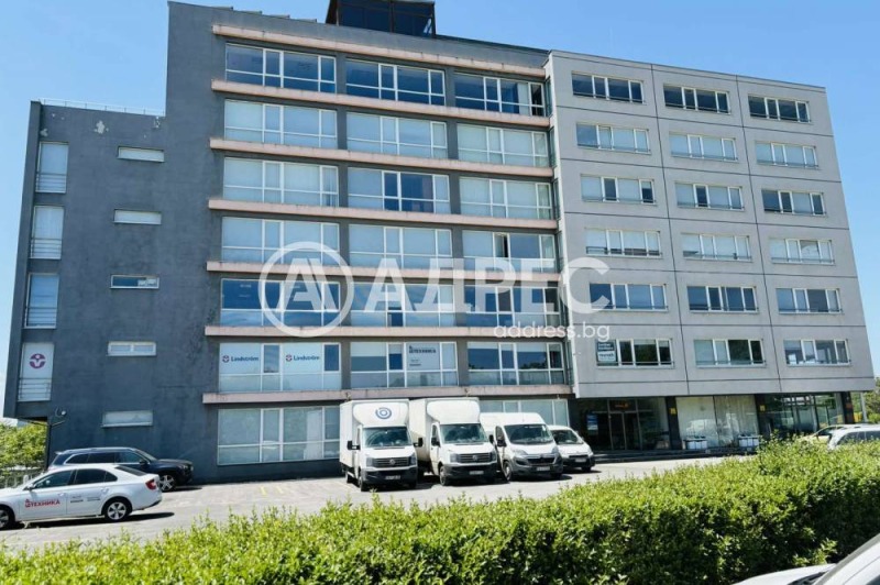 Zu vermieten  Büro Sofia , Podujane , 518 qm | 96320912