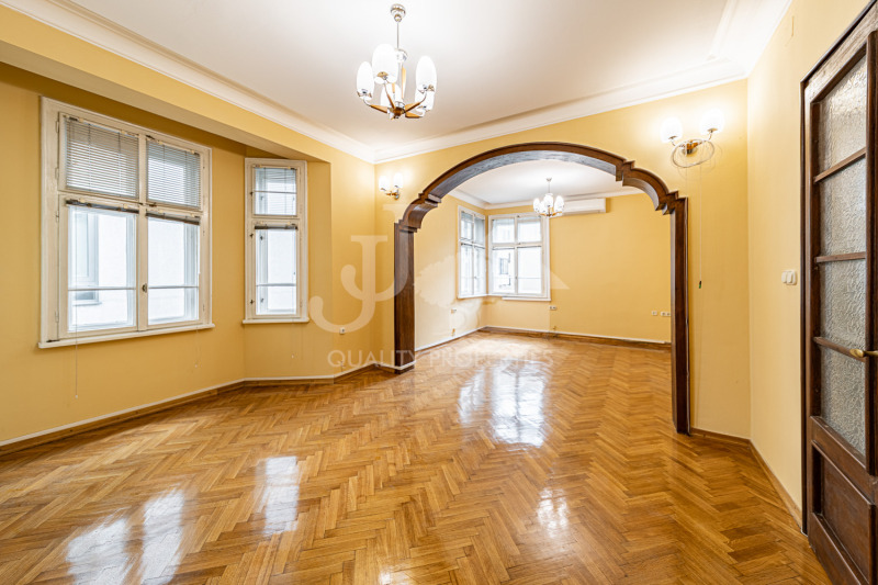 В оренду  Офіс София , Център , 191 кв.м | 52802618 - зображення [2]