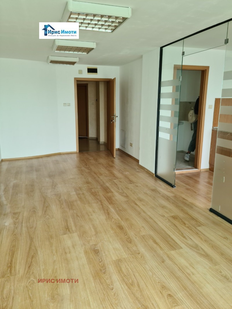 Дава под наем  Офис град София , Център , 69 кв.м | 27410078 - изображение [5]