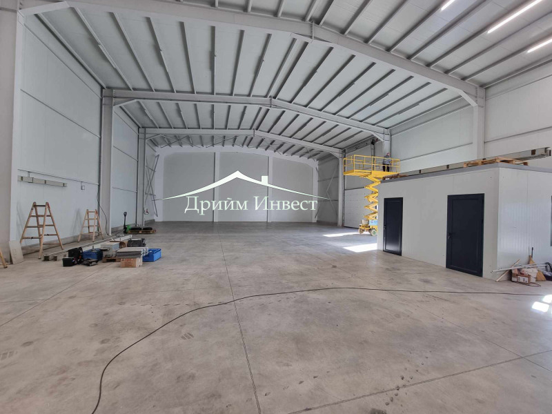 For Rent  Storage Plovdiv , Industrialna zona - Yug , 1300 sq.m | 62051895 - image [2]