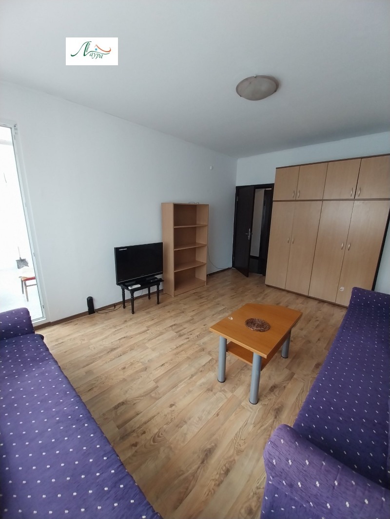 Te huur  1 slaapkamer Sjumen , Tsentar , 65 m² | 76901212 - afbeelding [4]