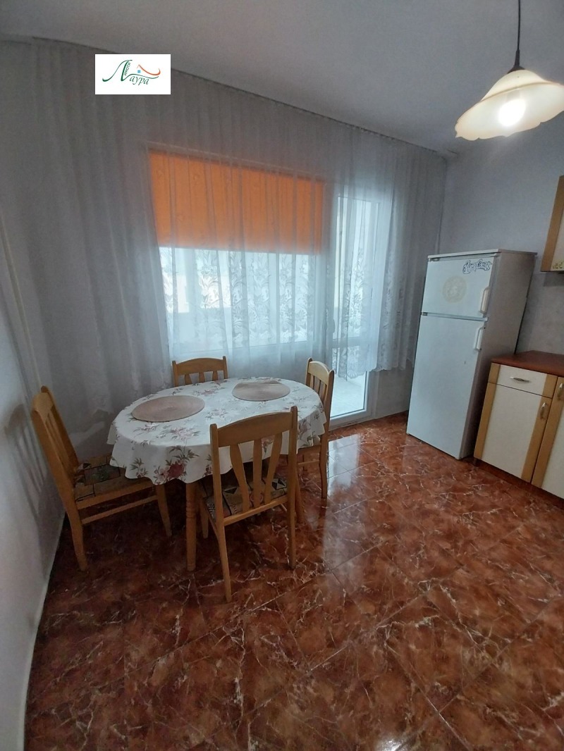 Te huur  1 slaapkamer Sjumen , Tsentar , 65 m² | 76901212 - afbeelding [3]