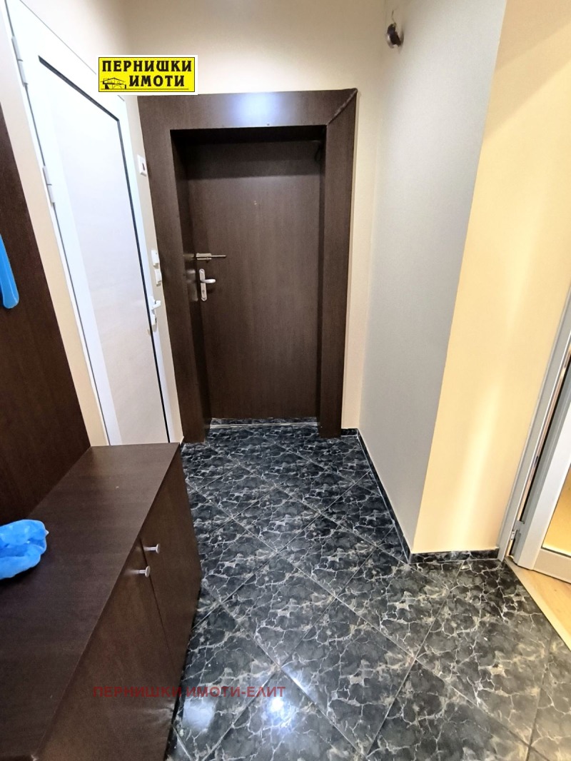 Дава под наем 2-СТАЕН, гр. Перник, Изток, снимка 7 - Апартаменти - 52722394