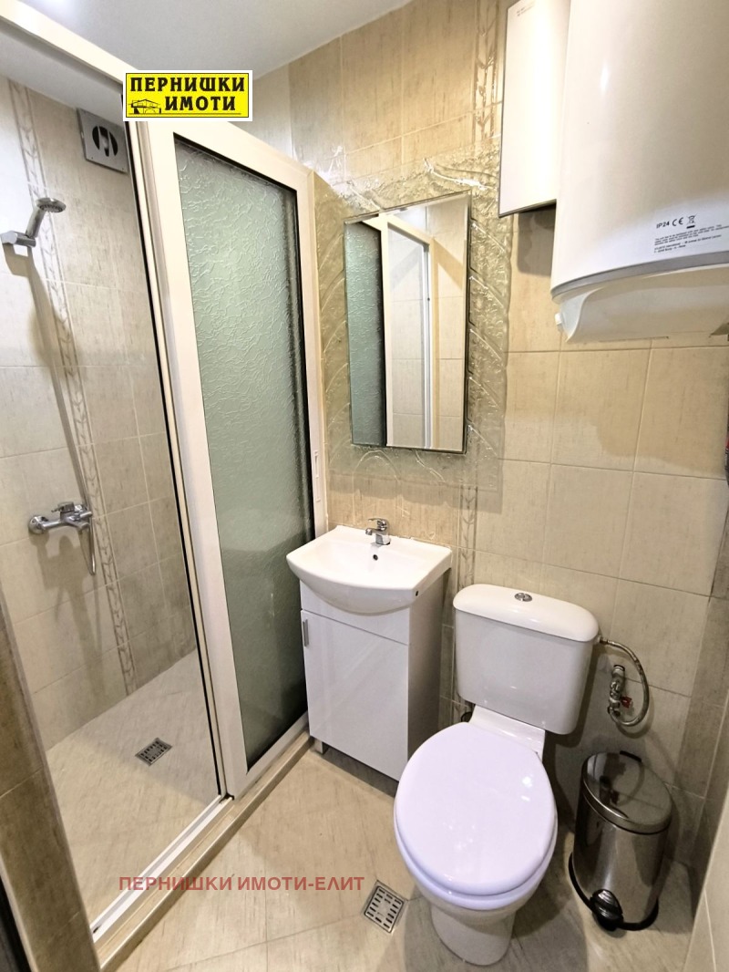 Дава под наем 2-СТАЕН, гр. Перник, Изток, снимка 9 - Апартаменти - 52722394