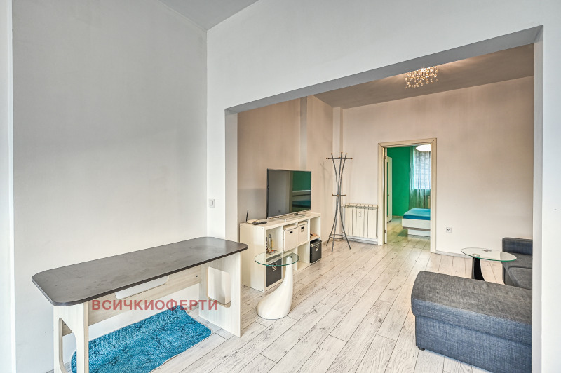 Дава под наем 2-СТАЕН, гр. София, Център, снимка 5 - Апартаменти - 53059504