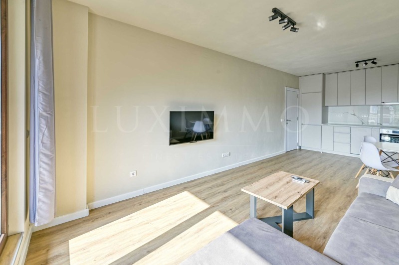 Zu vermieten  2 Schlafzimmer Sofia , Zentar , 74 qm | 90441854 - Bild [6]