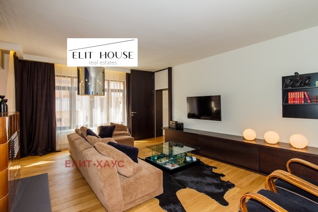 Kiralık  3 yatak odası Sofia , Centar , 250 metrekare | 96728808