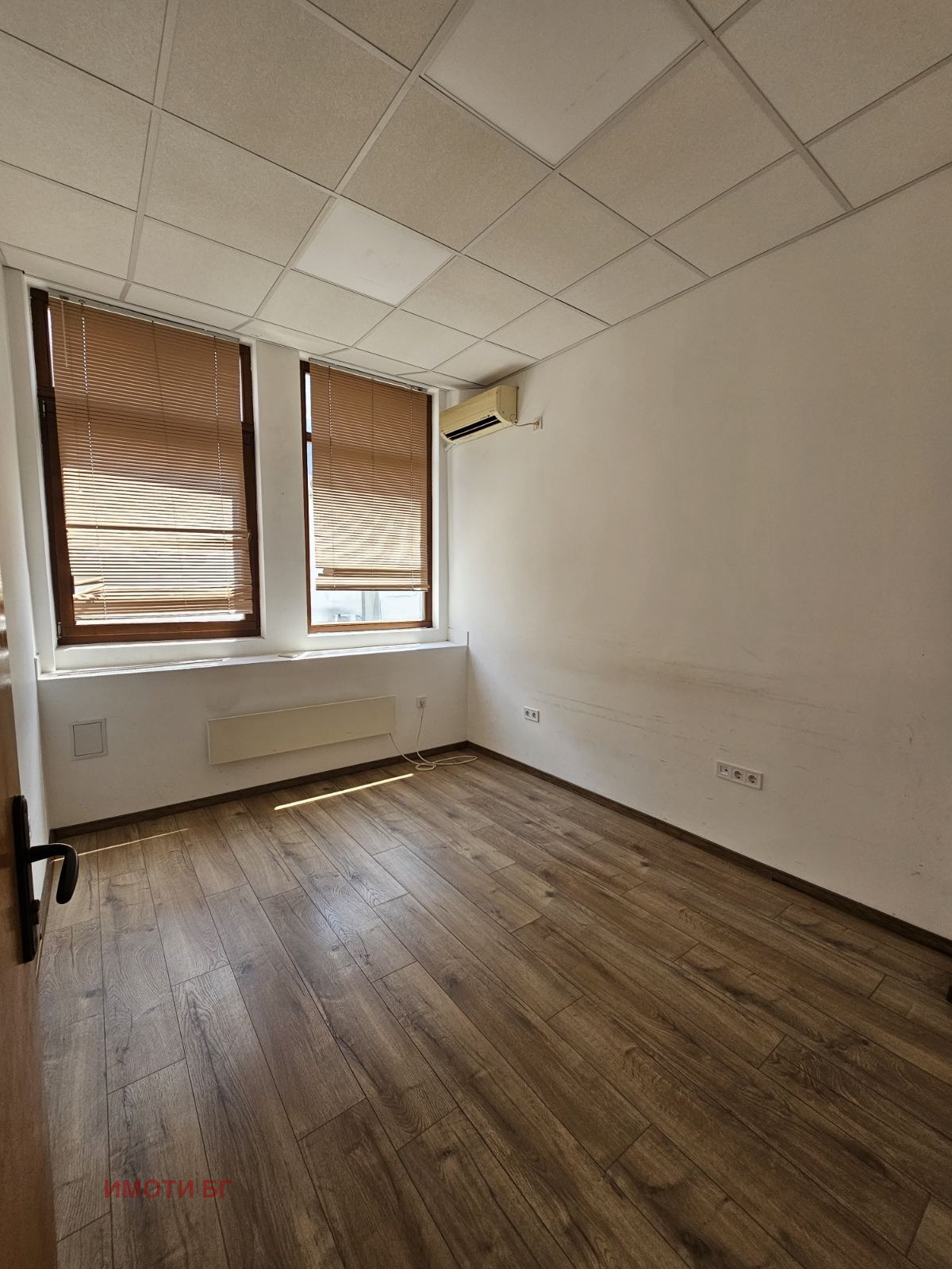 Дава под наем ОФИС, гр. София, Лозенец, снимка 9 - Офиси - 54448652