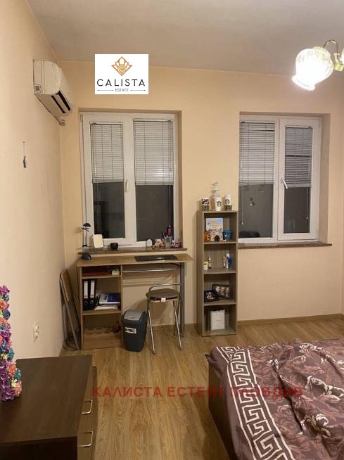 Издаје се  2 спаваће собе Пловдив , Центар , 88 м2 | 99920245 - слика [2]