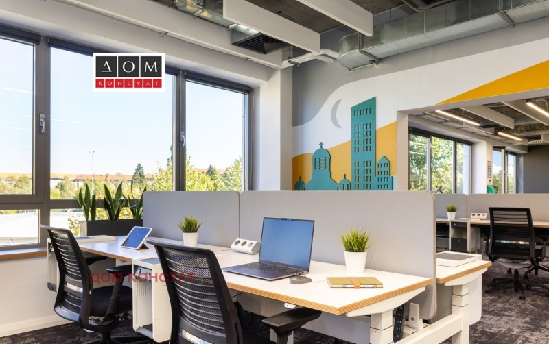En renta  Oficina Sofia , Mladost 1 , 375 metros cuadrados | 67972331