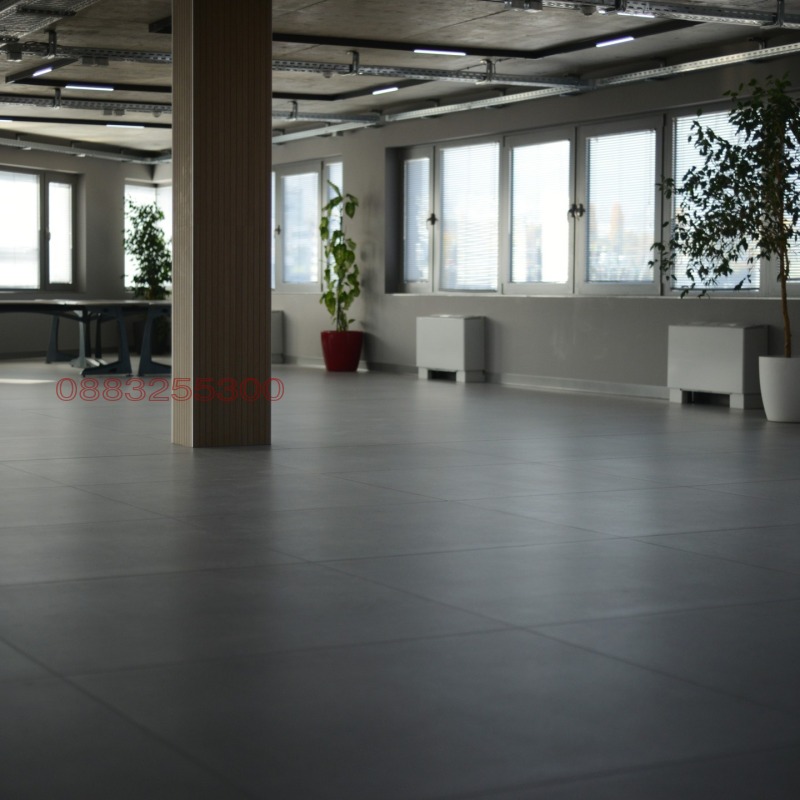 A louer  Bureau Sofia , Mladost 4 , 274 m² | 32097128 - image [3]