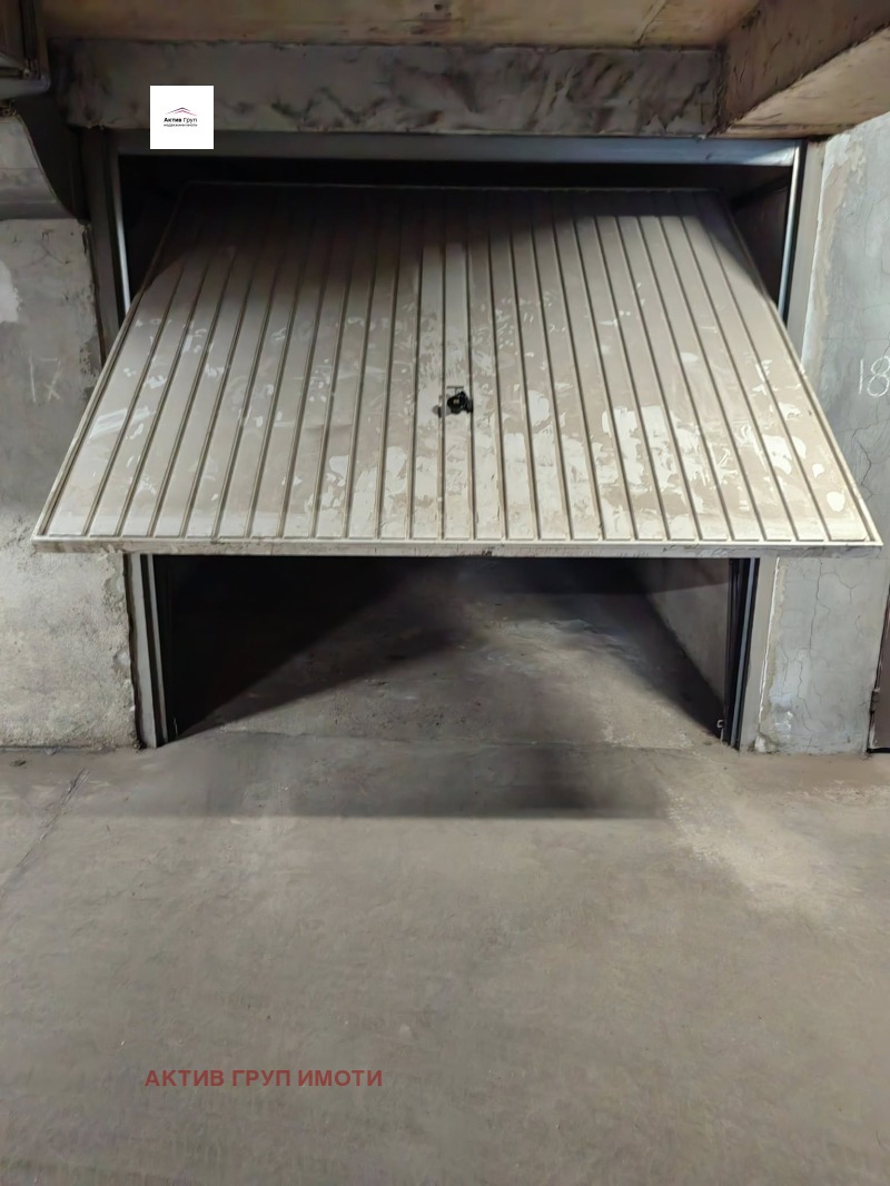 Дава под наем ГАРАЖ, ПАРКОМЯСТО, гр. София, Белите брези, снимка 5 - Гаражи и паркоместа - 53187394