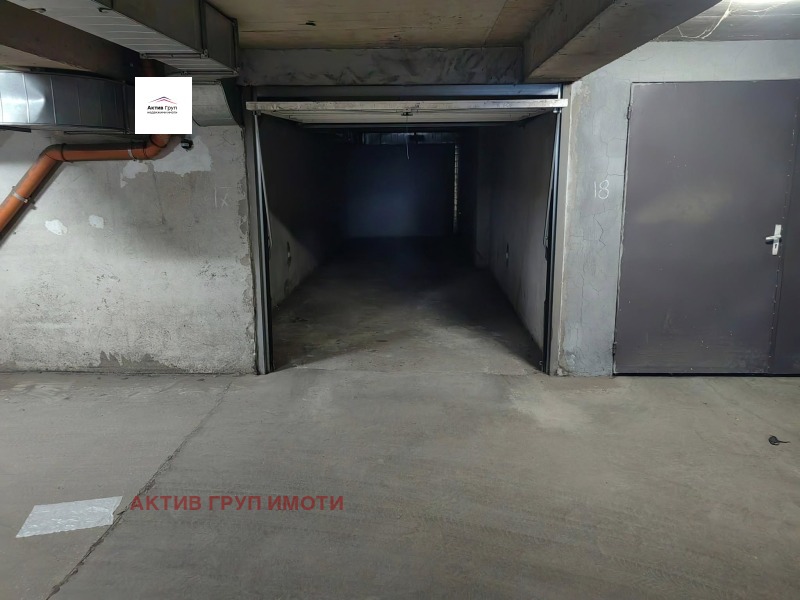 Дава под наем ГАРАЖ, ПАРКОМЯСТО, гр. София, Белите брези, снимка 4 - Гаражи и паркоместа - 53187394