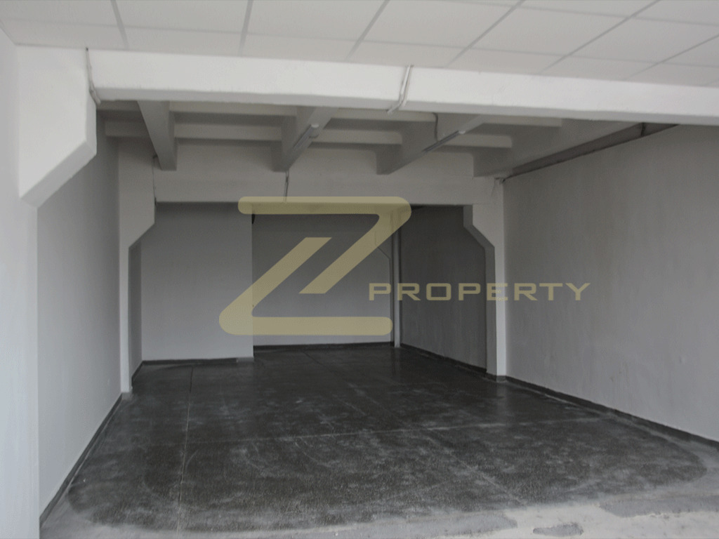 Дава под наем СКЛАД, гр. София, Военна рампа, снимка 2 - Складове - 53493531