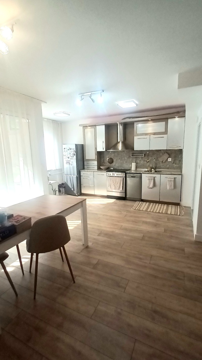 Te huur  2 slaapkamers Sofia , Belite brezi , 80 m² | 59831944 - afbeelding [3]