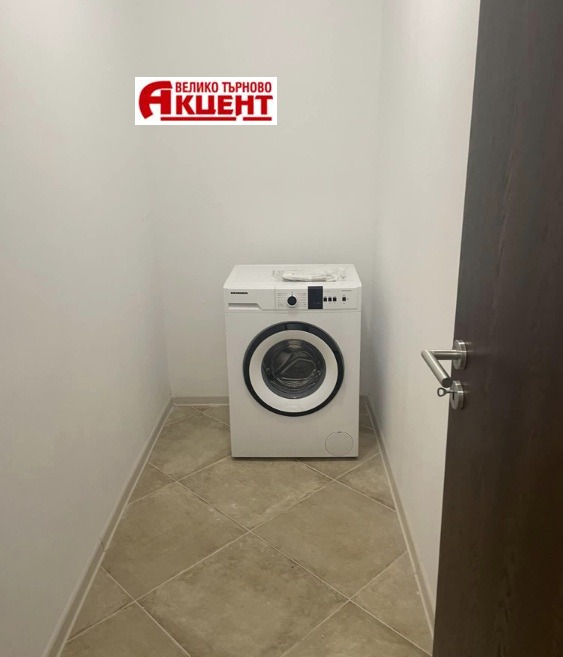 K pronájmu  2 ložnice Veliko Tarnovo , Centar , 110 m2 | 40157060 - obraz [8]