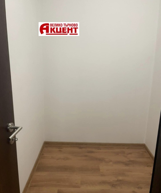 K pronájmu  2 ložnice Veliko Tarnovo , Centar , 110 m2 | 40157060 - obraz [9]