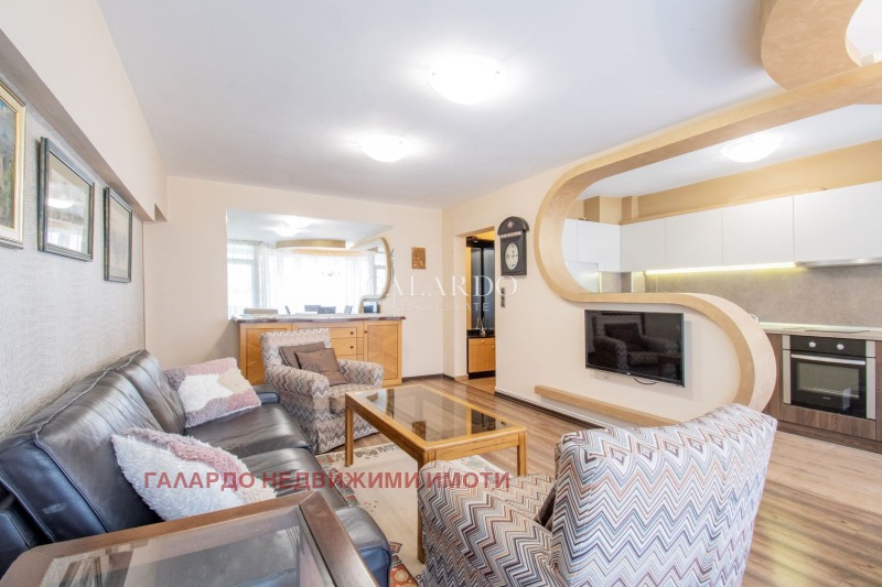 Kiadó  2 hálószobás Sofia , Centar , 120 négyzetméter | 29056271 - kép [2]