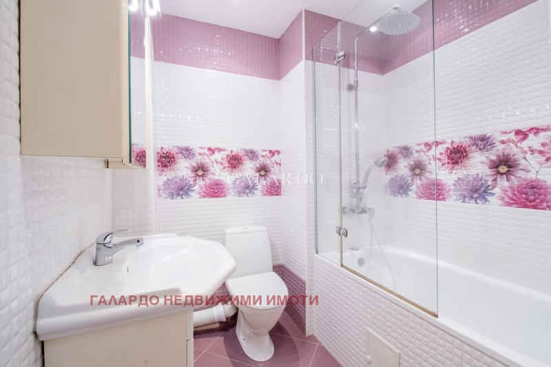 Kiadó  2 hálószobás Sofia , Centar , 120 négyzetméter | 29056271 - kép [11]
