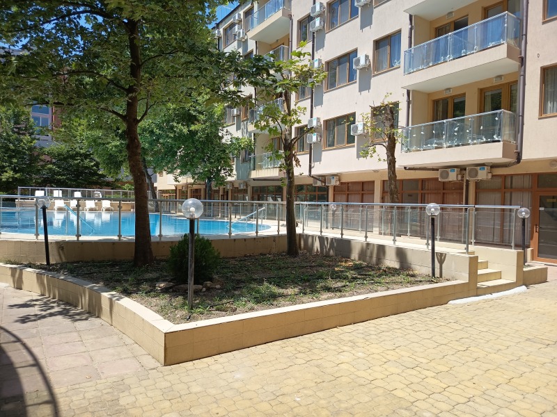 Дава под наем МАГАЗИН, гр. Несебър, област Бургас