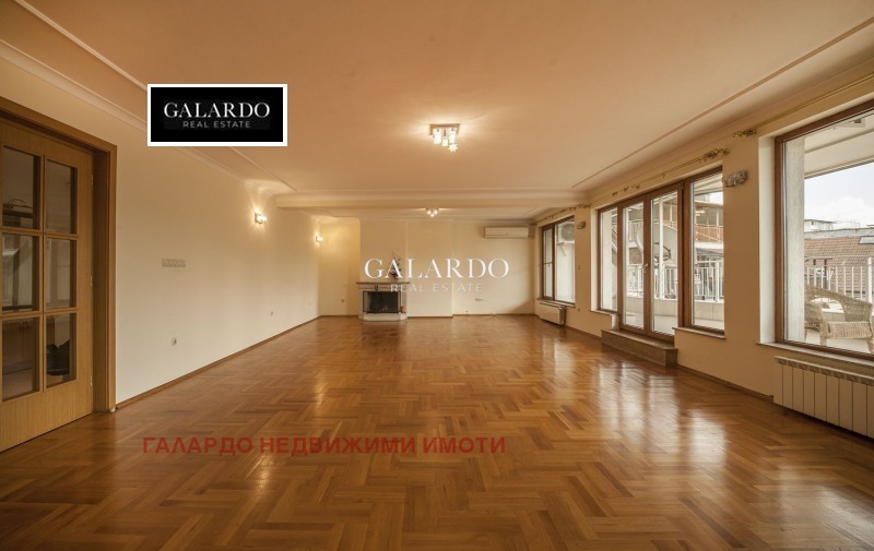 Дава под Наем 4-СТАЕН в град София, Изток - 250 кв.м / 1 700 € » 3 324.91 лв., ГАЛАРДО НЕДВИЖИМИ ИМОТИ