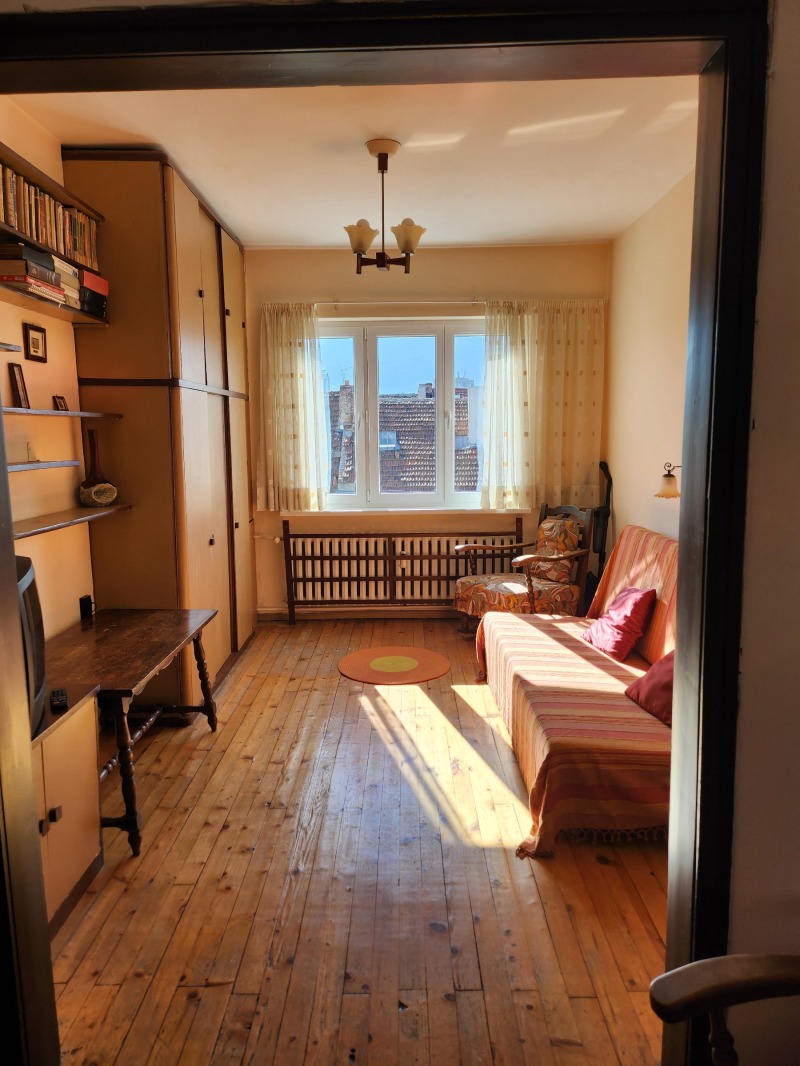 Te huur  2 slaapkamers Sofia , Tsentar , 100 m² | 39785770 - afbeelding [9]