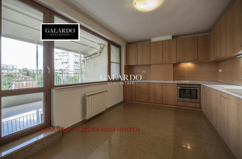 Дава под наем 4-СТАЕН, гр. София, Изток, снимка 4 - Апартаменти - 52851151