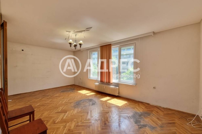 Издаје се  3+ спаваћа соба Софија , Изток , 108 м2 | 55236054 - слика [10]