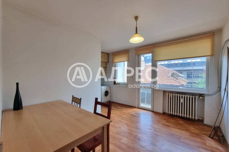 Издаје се  3+ спаваћа соба Софија , Изток , 108 м2 | 55236054 - слика [7]