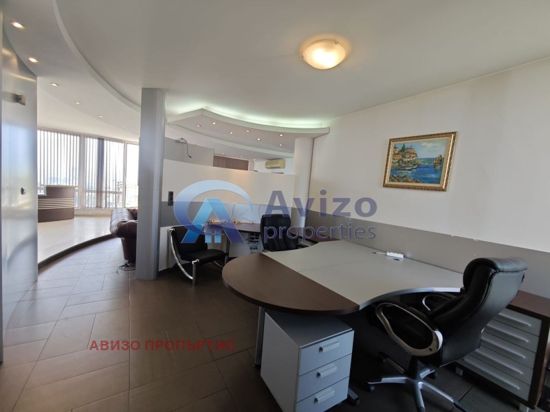 Te huur  Kantoor Sofia , Lozenets , 360 m² | 50655468 - afbeelding [13]