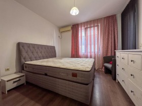 1 quarto Sarafovo, Burgas 11