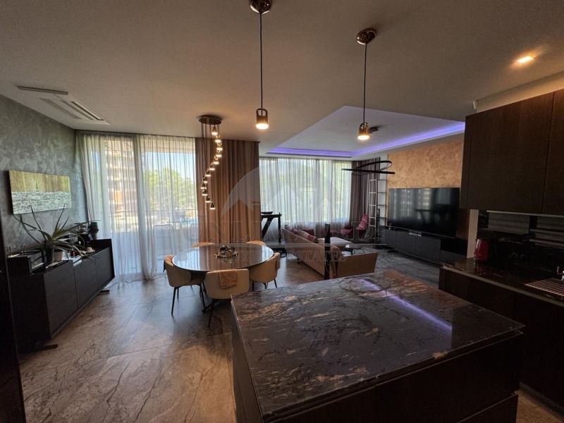 Kiralık  3 yatak odası Sofia , Izgrev , 175 metrekare | 11190188 - görüntü [3]