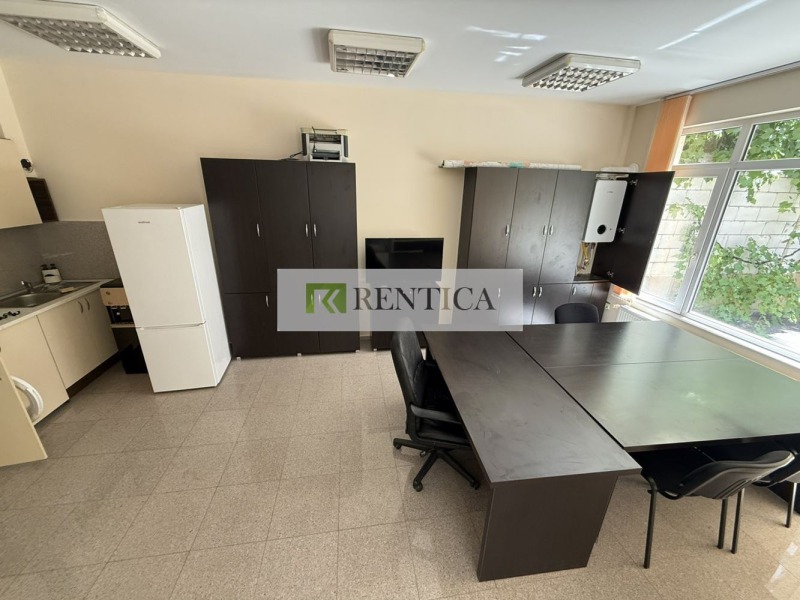 K pronájmu  Kancelář Varna , Ljatno kino Trakija , 90 m2 | 49247012 - obraz [3]