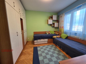 ���� ��� ���� 3-����� | Imot.bg � ����� ������ 11