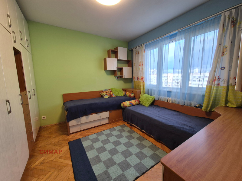 Дава под наем 3-СТАЕН, гр. София, Света Троица, снимка 14 - Апартаменти - 53069214