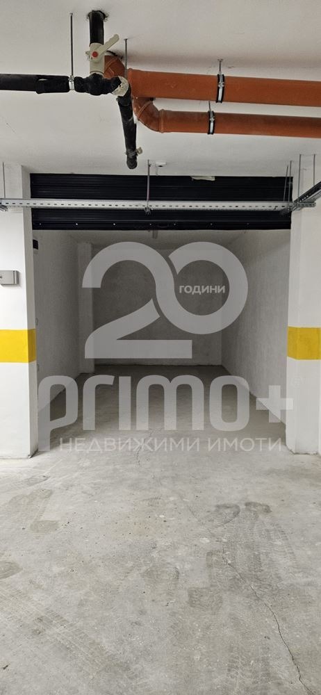 Дава под наем ГАРАЖ, ПАРКОМЯСТО, гр. Велико Търново, Картала, снимка 3 - Гаражи и паркоместа - 53081713