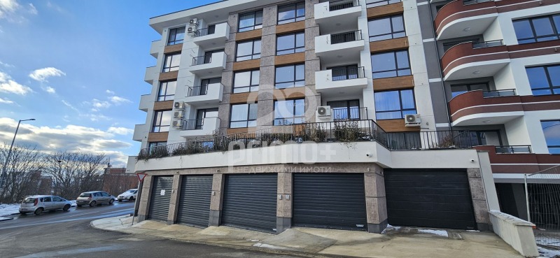 Дава под наем ГАРАЖ, ПАРКОМЯСТО, гр. Велико Търново, Картала, снимка 7 - Гаражи и паркоместа - 53081713