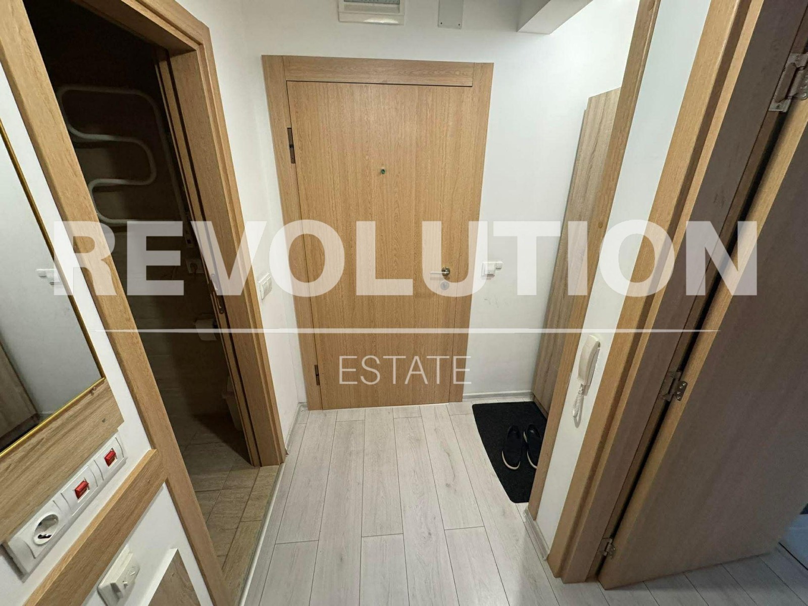 Дава под наем 2-СТАЕН, гр. Варна, Бриз, снимка 12 - Апартаменти - 53875848