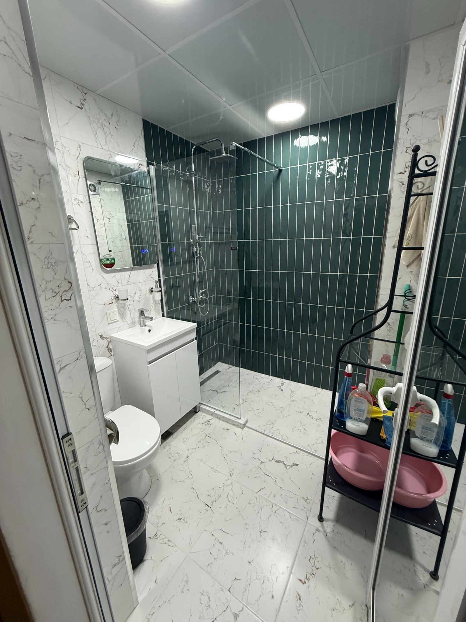 Дава под наем 3-СТАЕН, гр. София, Зона Б-5