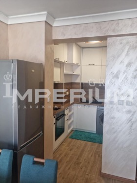 2 bedroom Kolhozen pazar, Varna 3