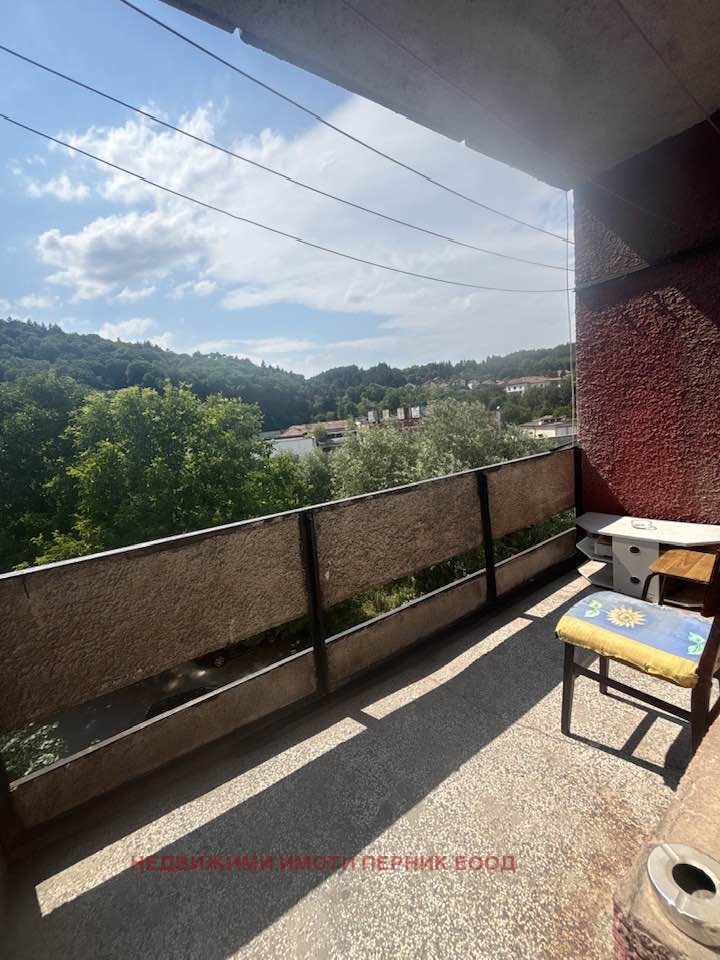 De inchiriat  1 dormitor Pernic , Țentâr , 50 mp | 79080498 - imagine [8]