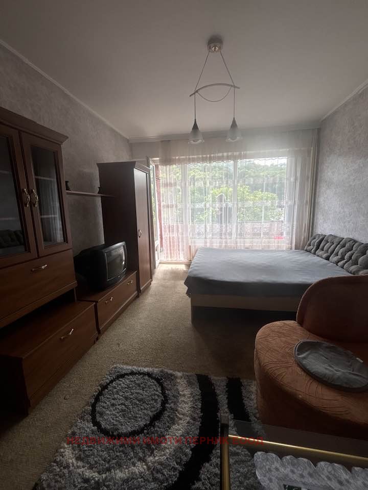 De inchiriat  1 dormitor Pernic , Țentâr , 50 mp | 79080498 - imagine [11]