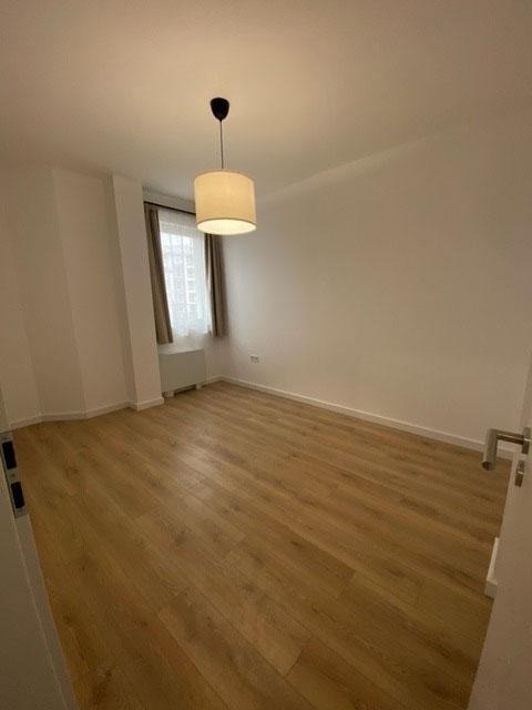För uthyrning  Hus Golv Plovdiv , Ostromila , 120 kvm | 43479359 - bild [3]