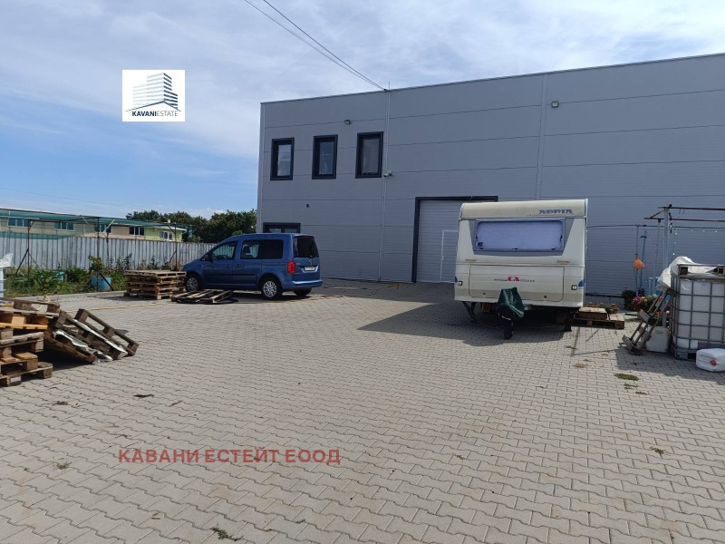 Под наем СКЛАД, област София, с. Равно поле • 2520 € • 98586079 — Holmes.bg