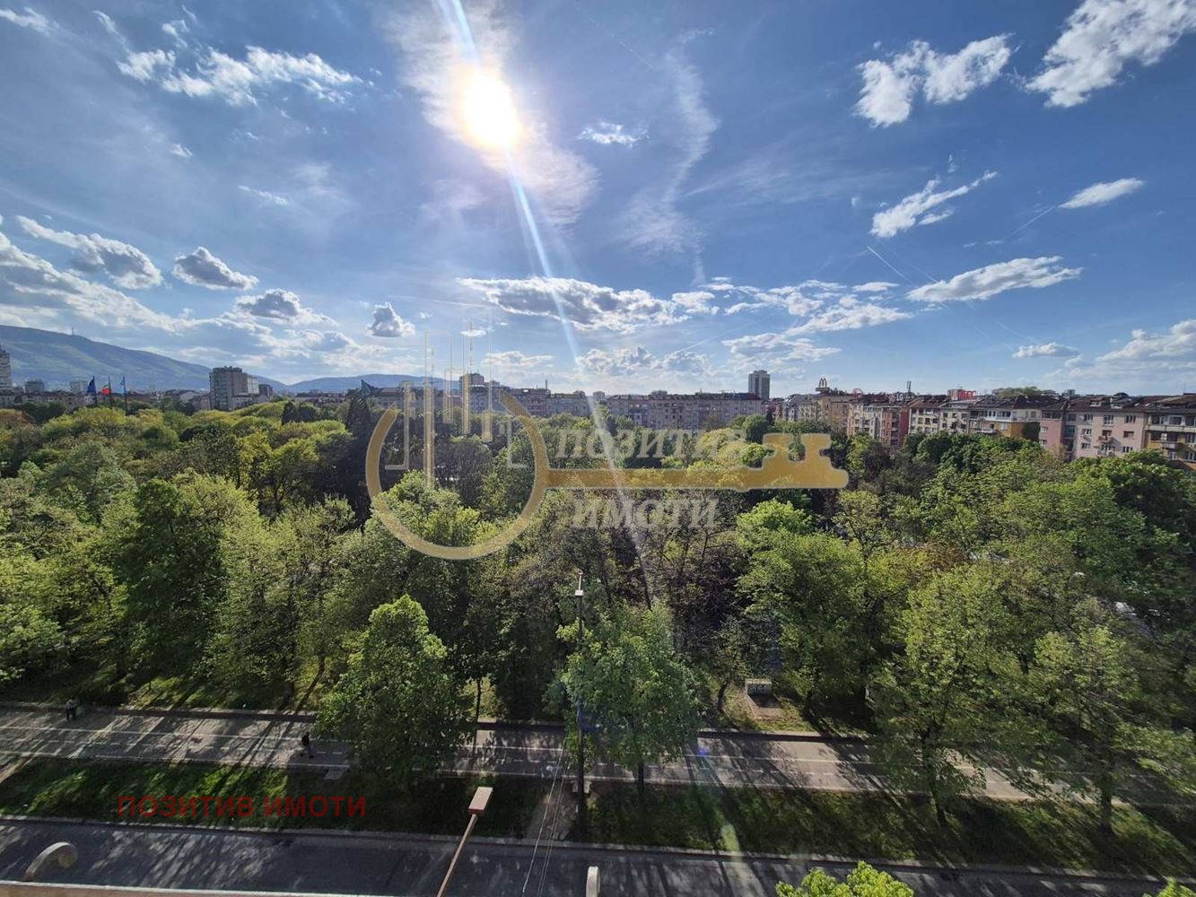 Дава под наем 3-СТАЕН, гр. София, Център