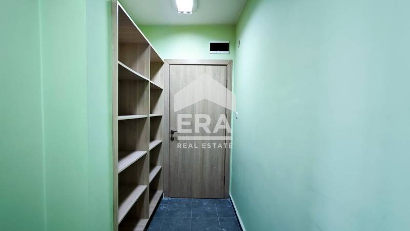 Дава под наем ОФИС, гр. Търговище, Център, снимка 4 - Офиси - 54534967