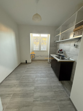 1 chambre Vastanitcheski, Plovdiv 7